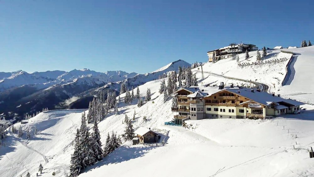 Skiamadè Bergbahnen im Großarltal im Salzburgerland erster Schnee