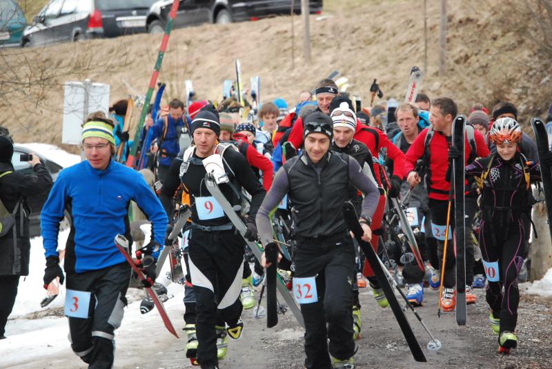Start beim Breitenebenalmschranken