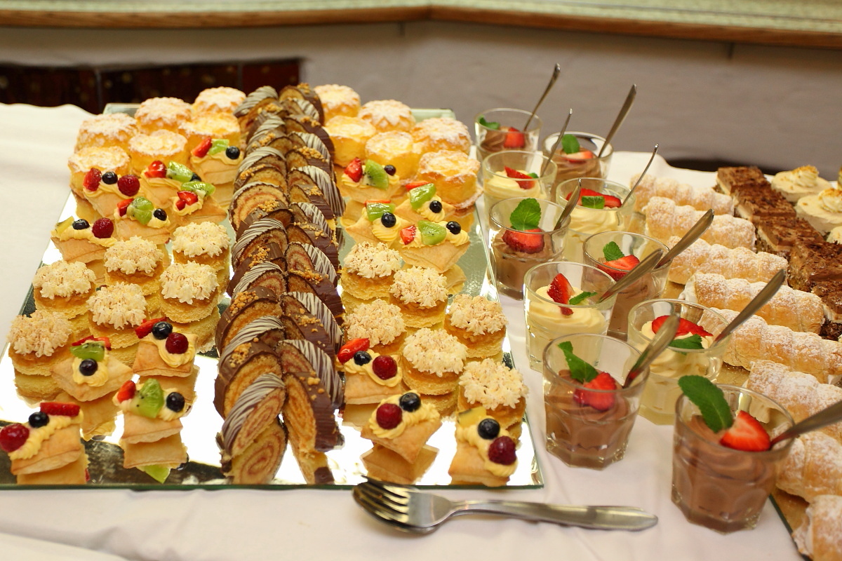 Schamnkerlbuffet beim Hüttenabend auf der Laireiteralm