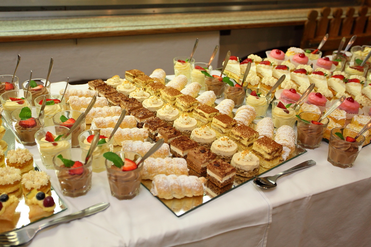 Schamnkerlbuffet beim Hüttenabend auf der Laireiteralm