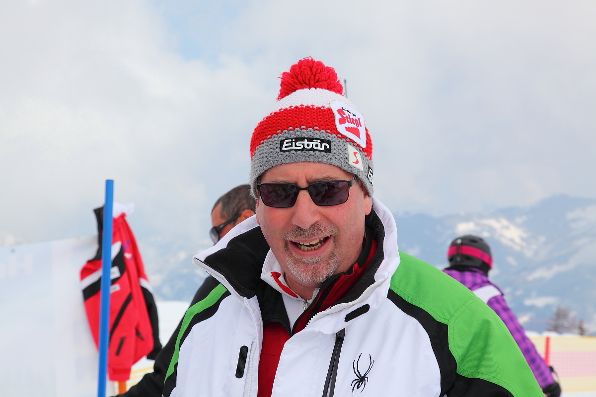 Teilnehmerinnen und Betreuer des Happy Power Lady Races