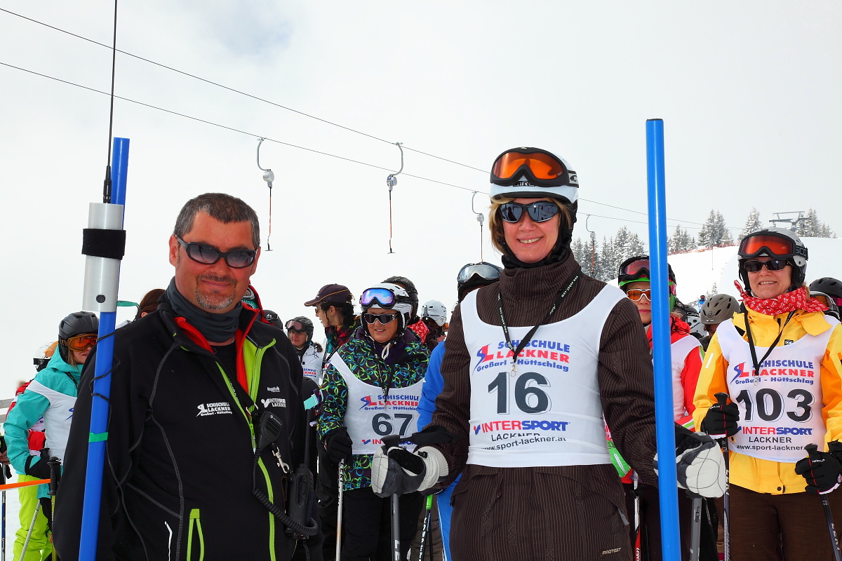 Happy Power Lady Race