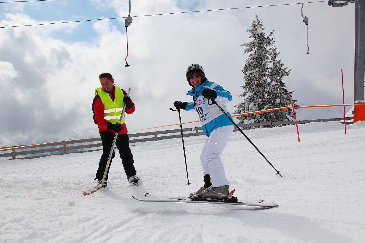 Happy Power Lady Race