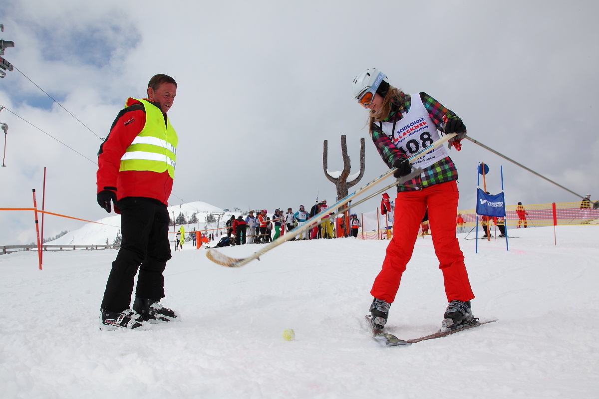 Auch Eishockey war für das Happy Power Lady Race notwendig
