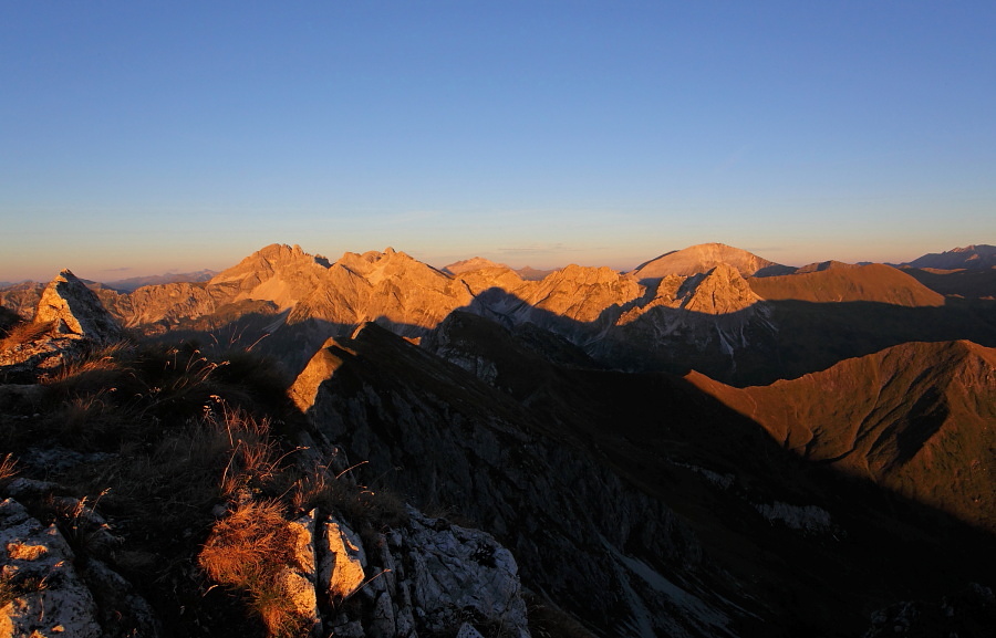 Die Kalkspitzen der Radstädter Tauern hinter mir "glühen", wie sonst nur die Dolomiten