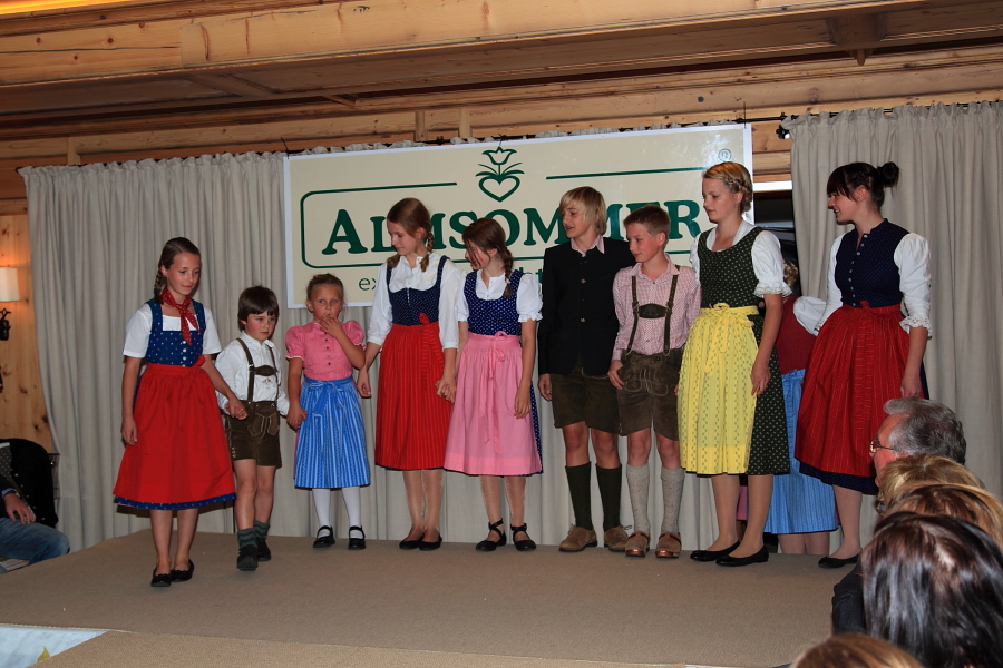 Momentan ist so ziemlich alles erlaubt bei den Dirndl