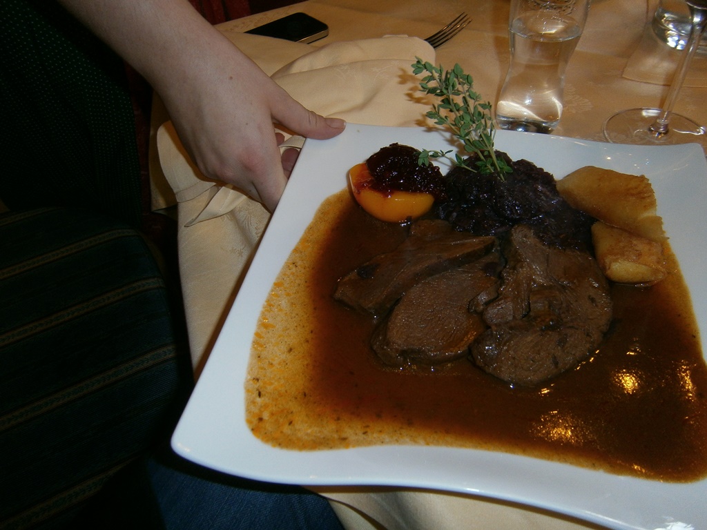 Geschmorte Hirschnuss