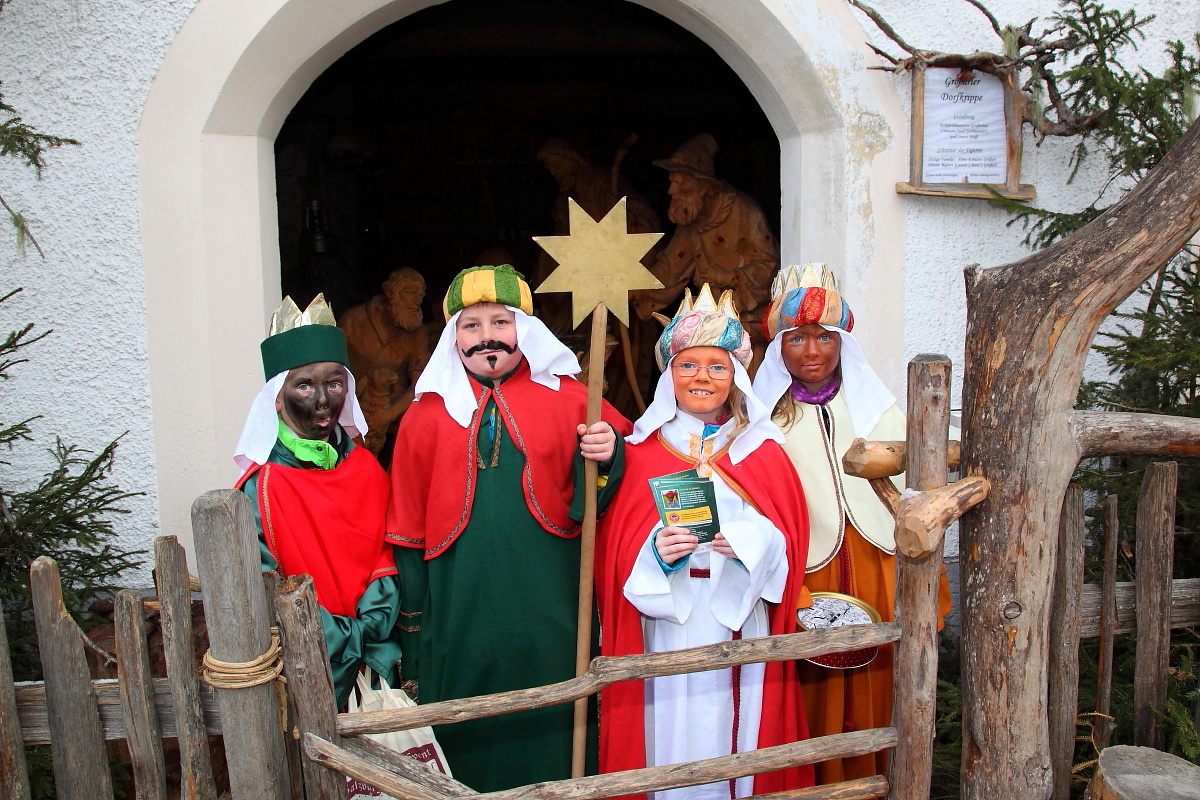 Kurzer Stopp an der Dorfkrippe
