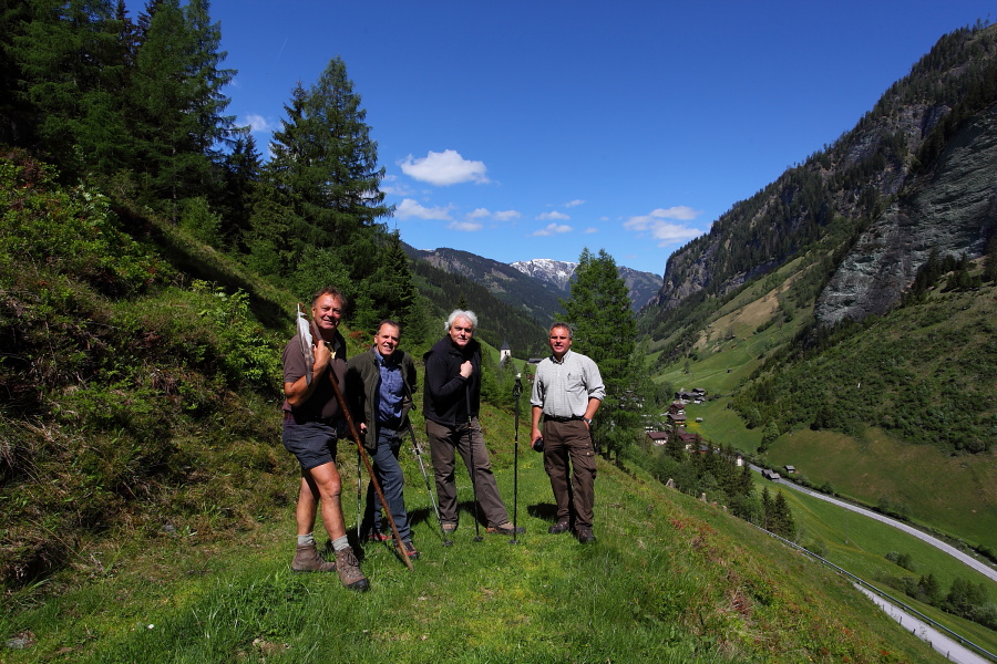 Wanderweg-Begehung alter Hubalmsteig, v.l.n.r: Hias Laireiter, Rupert Gschwandtl, Franz Zraunig, Robert Schilcher (ÖBF)