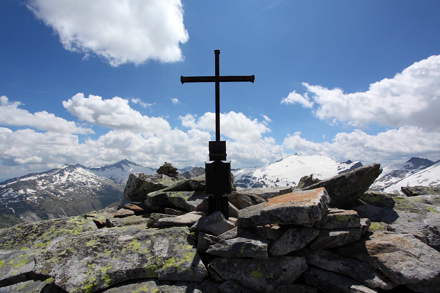 Am Keeskogel - links die Hochalmspitze, rechts der Ankogel