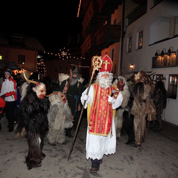 Nikolaus und Krampus heute