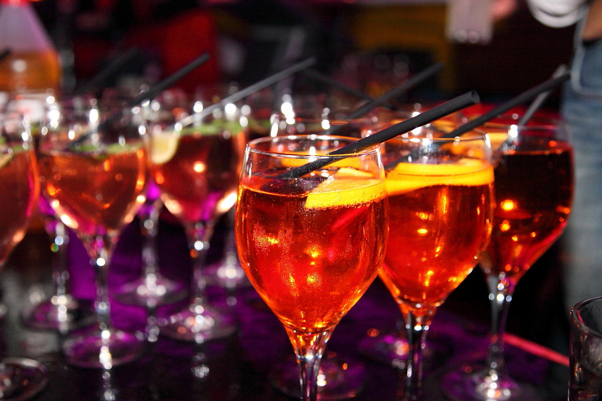Aperol-Spritzer und Lillet - Prost!