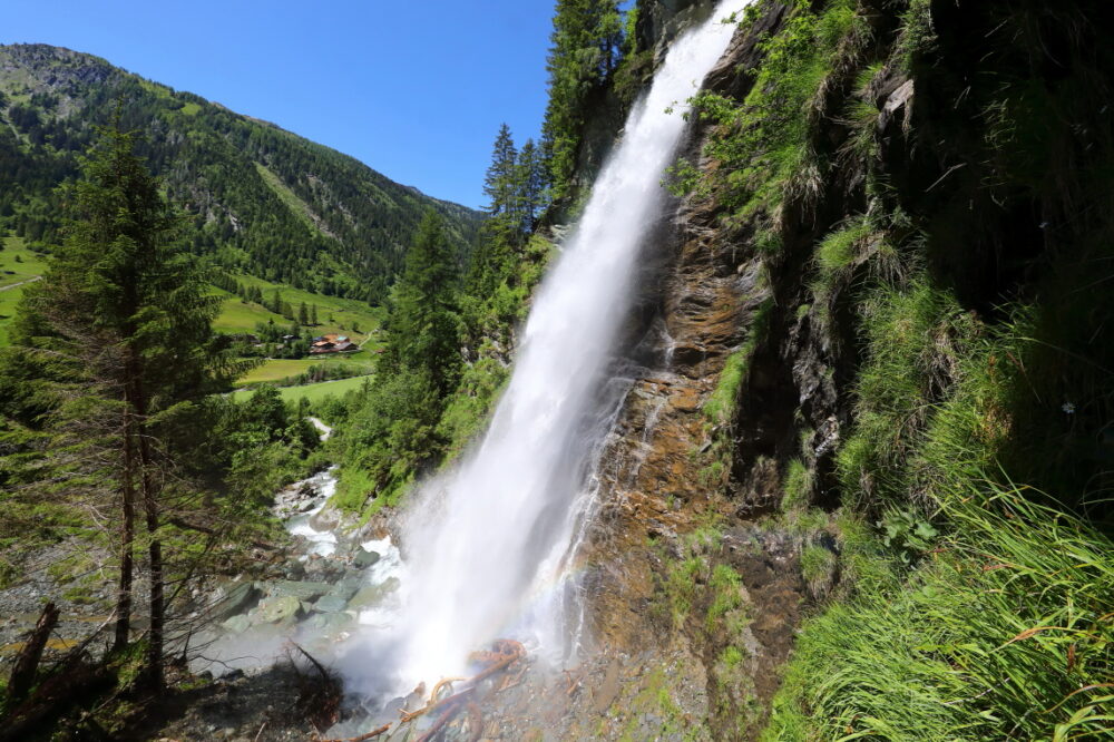 Kreealm Wasserfall im Talschluss von Hüttschlag