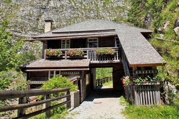 Alte Wacht vor Grossarl