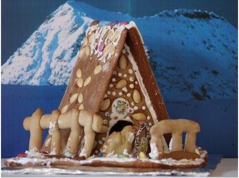 Ein Haus in den Bergen von Marina Hettegger (Foto: RE/MAX)