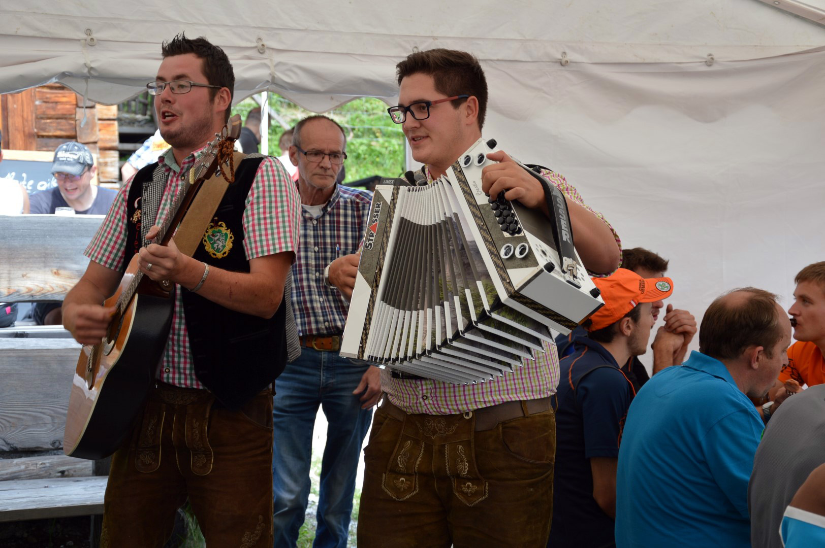 Die Jungen Obersteirer sorgten bei der Siegerehrung für gute Stimmung